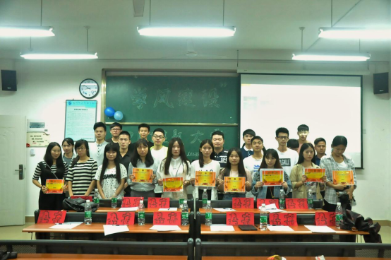 风韵犹存熟妇一区二区三区