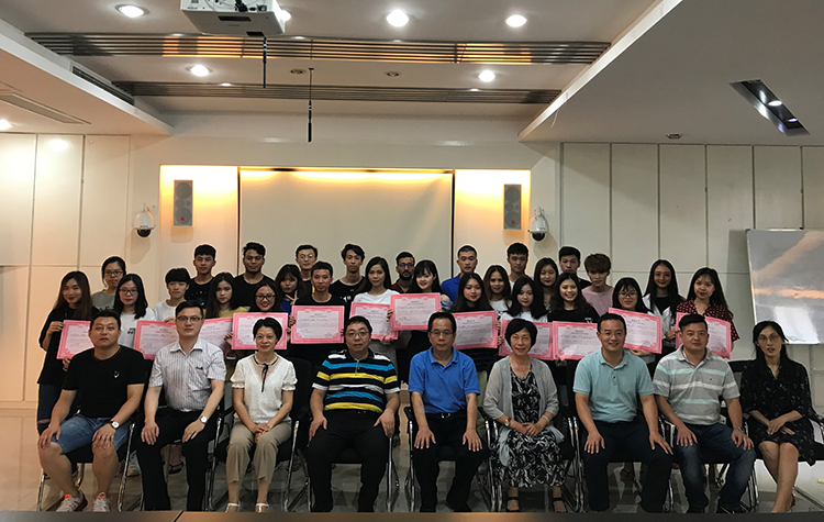 风韵犹存熟妇一区二区三区