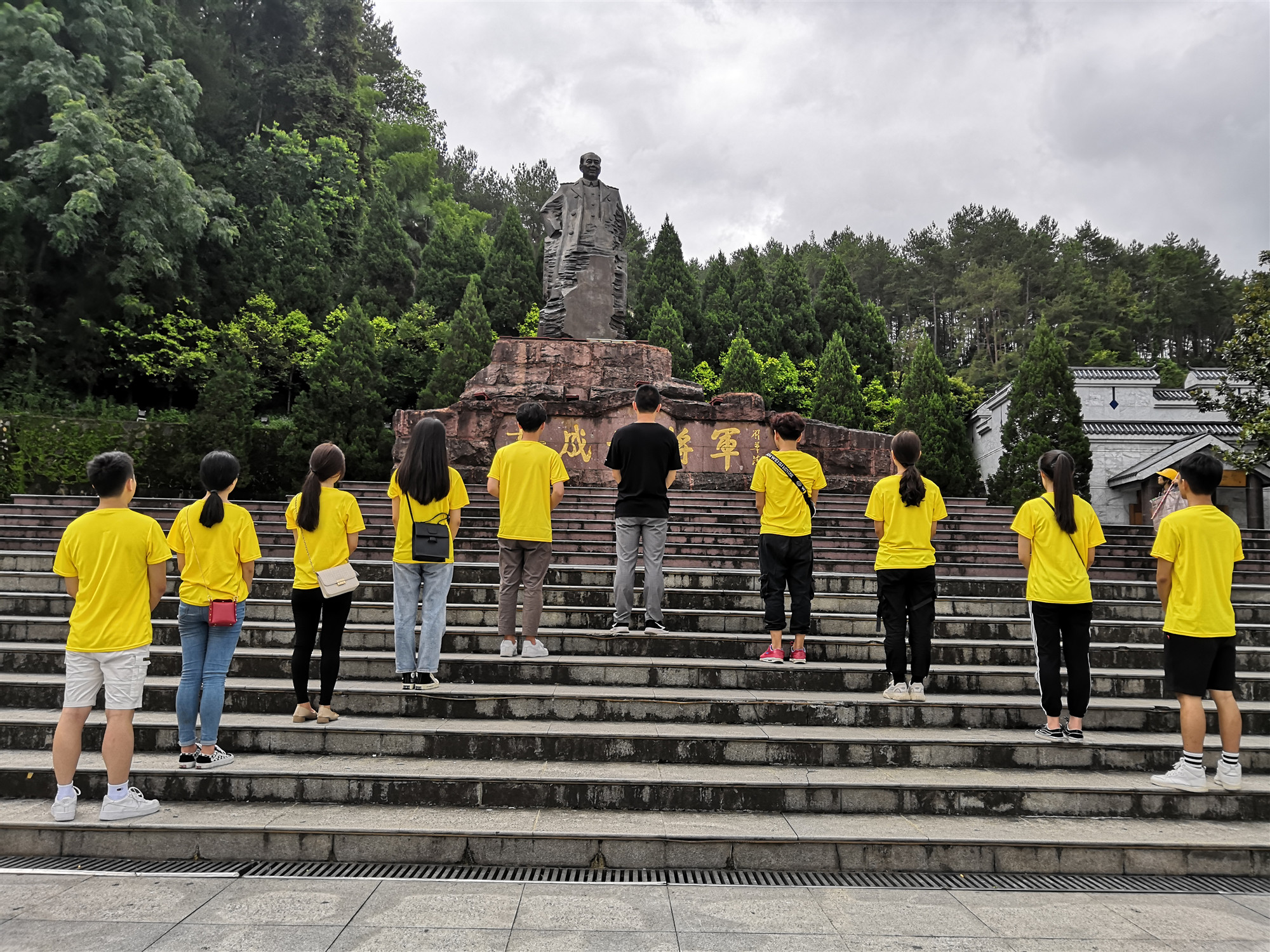 风韵犹存熟妇一区二区三区