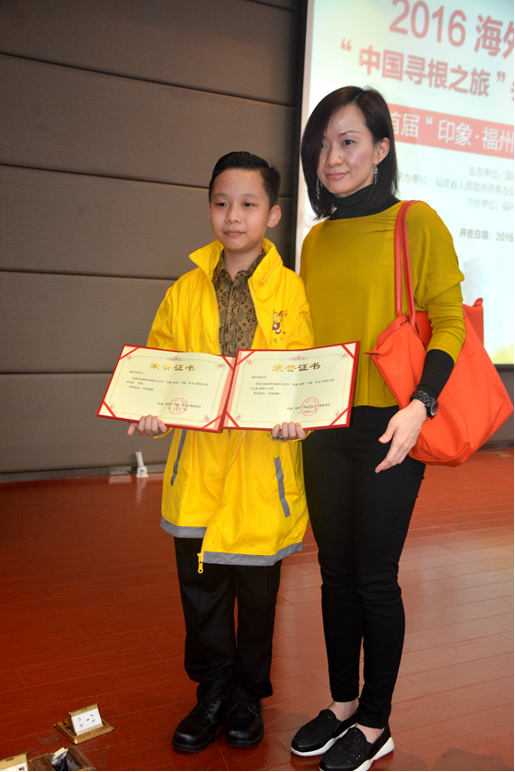 风韵犹存熟妇一区二区三区