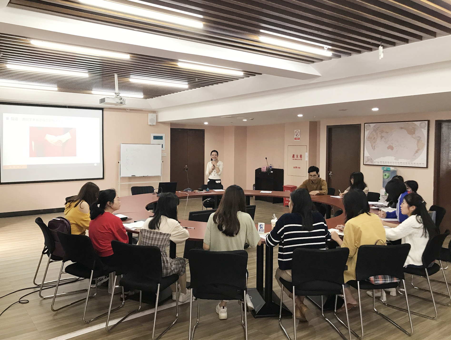 风韵犹存熟妇一区二区三区