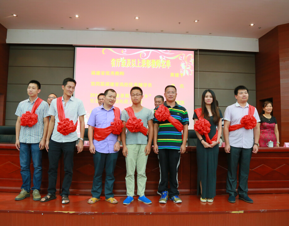 风韵犹存熟妇一区二区三区