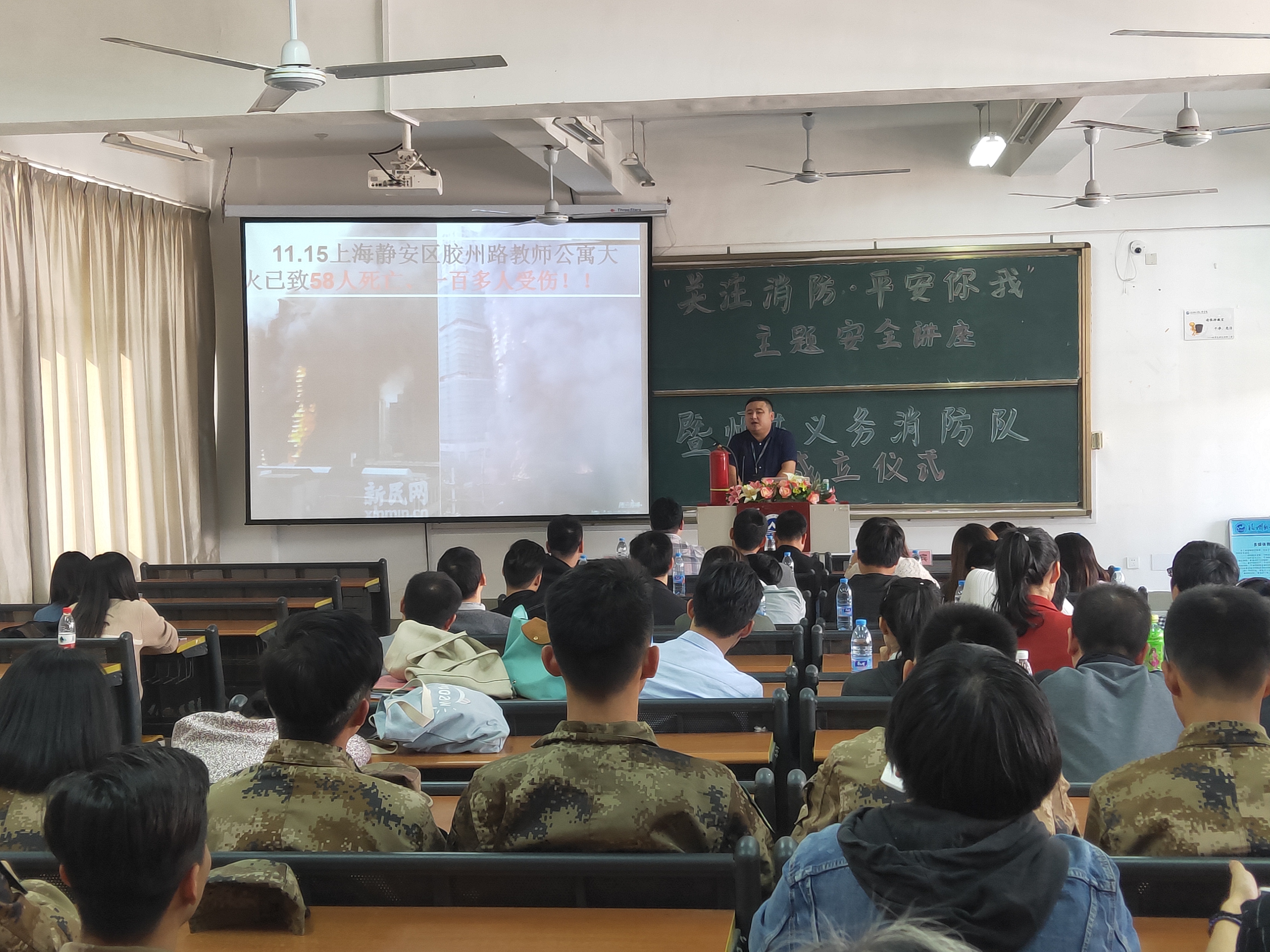 风韵犹存熟妇一区二区三区