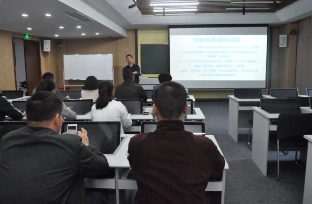 风韵犹存熟妇一区二区三区